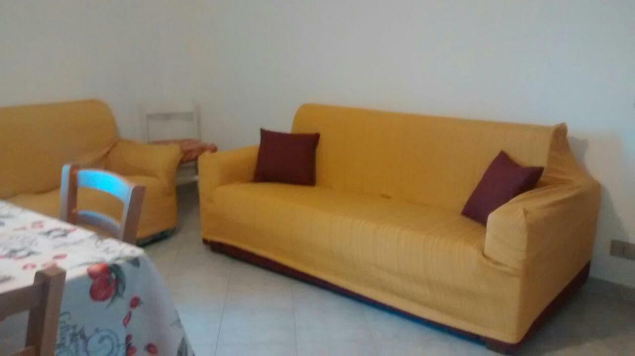 Ferienwohnung Casa Dell'Oleandro Gallodoro Exterior foto